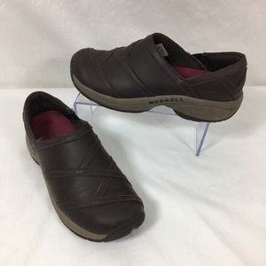Merrell slip on shoes woman’s 8 clogs